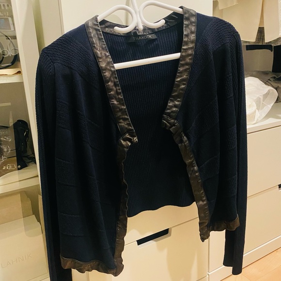 🌟Buy 1 Get 1 FREE 100% Wool Lambskin Cardigan Navy - Made in Italy - Picture 5 of 11